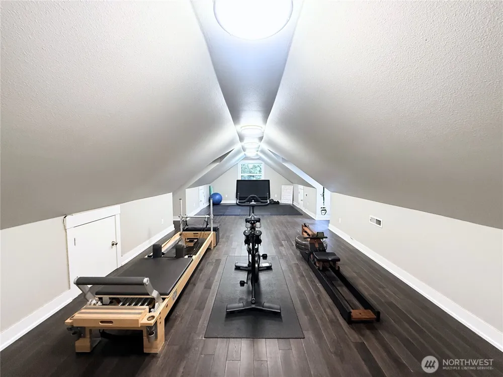 6405 84th Avenue Ct W University Place, WA 98467
