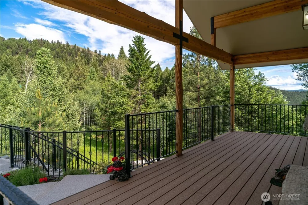 54 Spring Meadow Lane Oroville, WA 98844