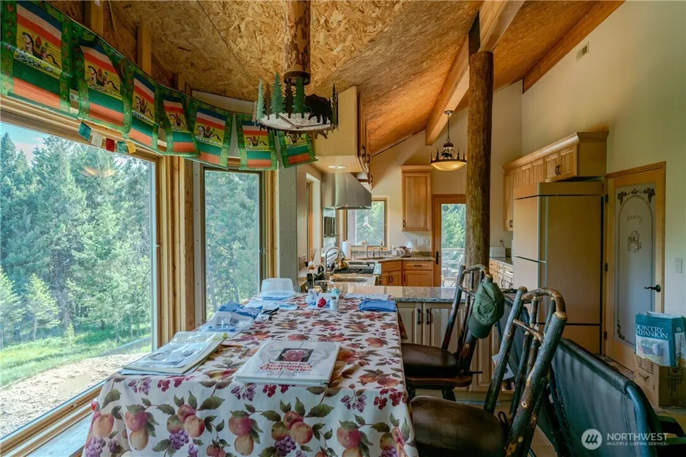 54 Spring Meadow Lane Oroville, WA 98844