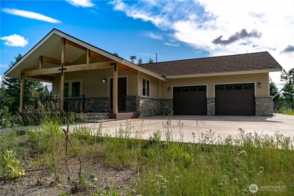 54 Spring Meadow Lane Oroville, WA 98844