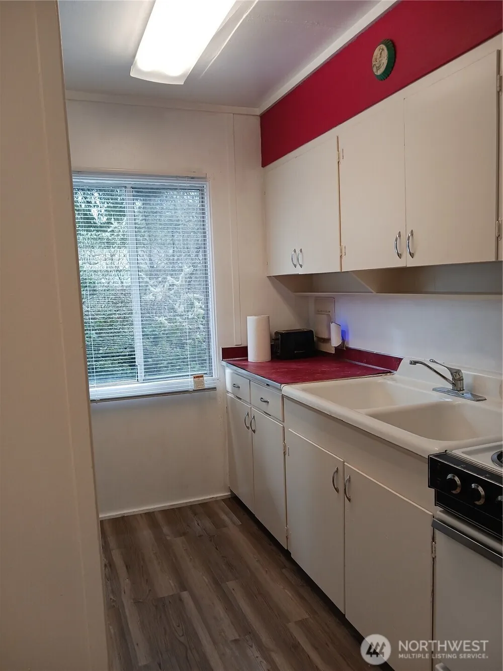 818 W Ocean Avenue Westport, WA 98595