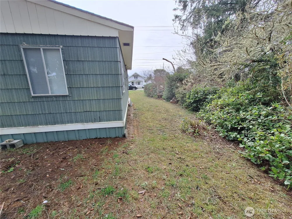 818 W Ocean Avenue Westport, WA 98595