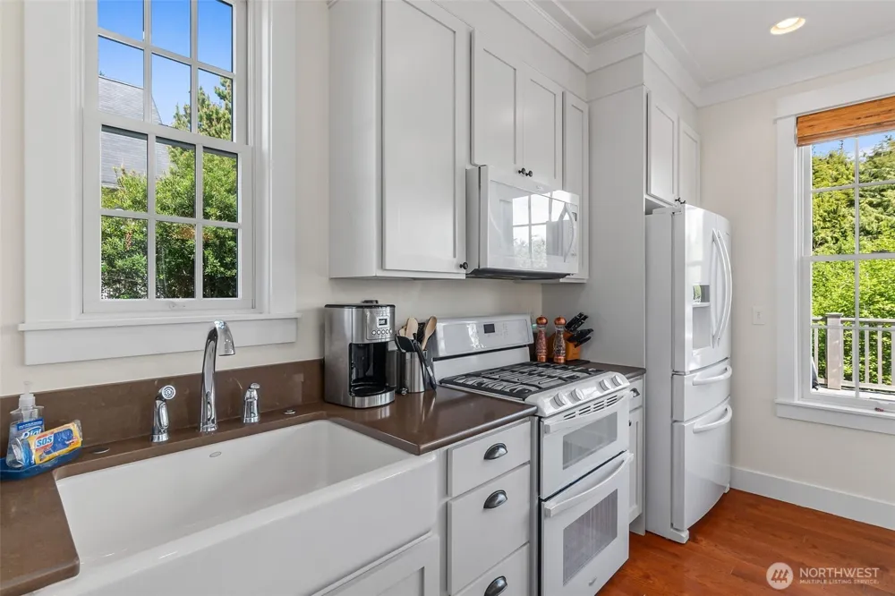 81 Compass Street Pacific Beach, WA 98571