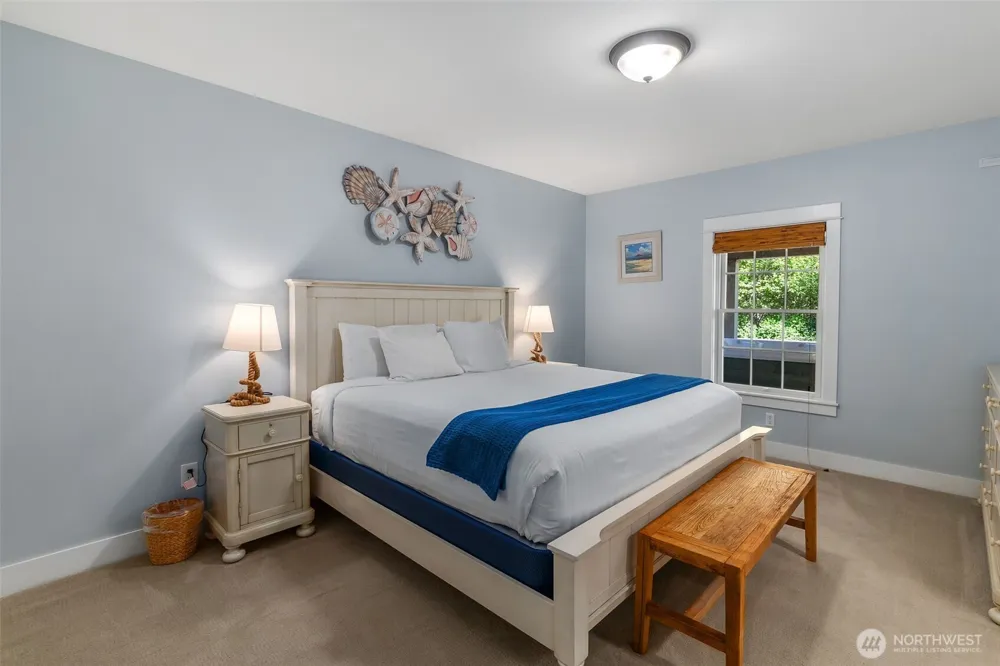 81 Compass Street Pacific Beach, WA 98571