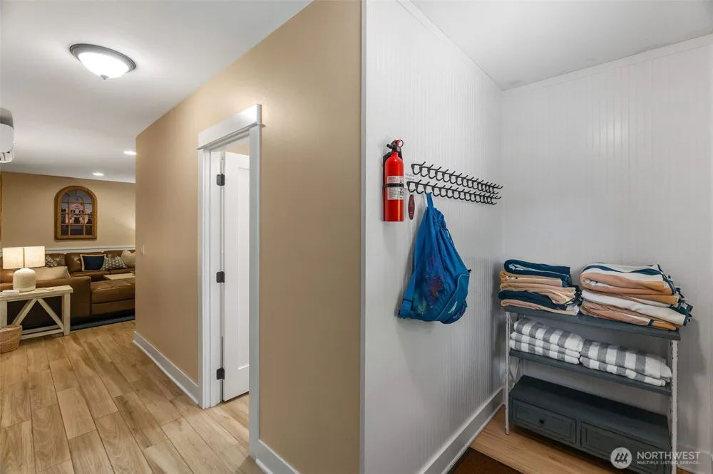 81 Compass Street Pacific Beach, WA 98571