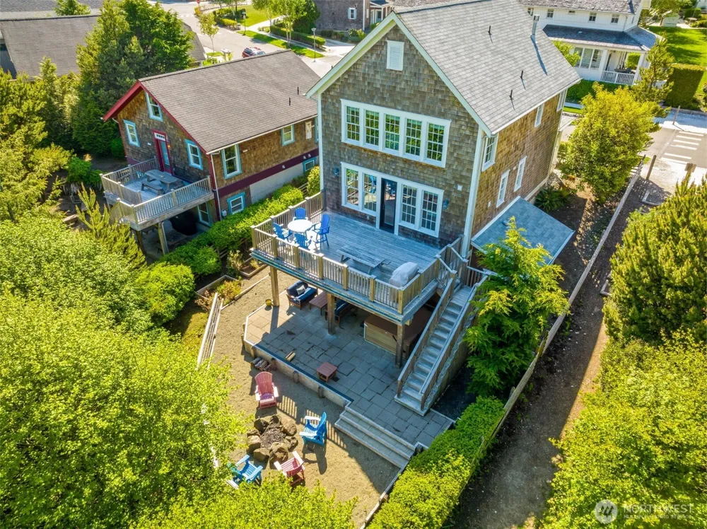 81 Compass Street Pacific Beach, WA 98571