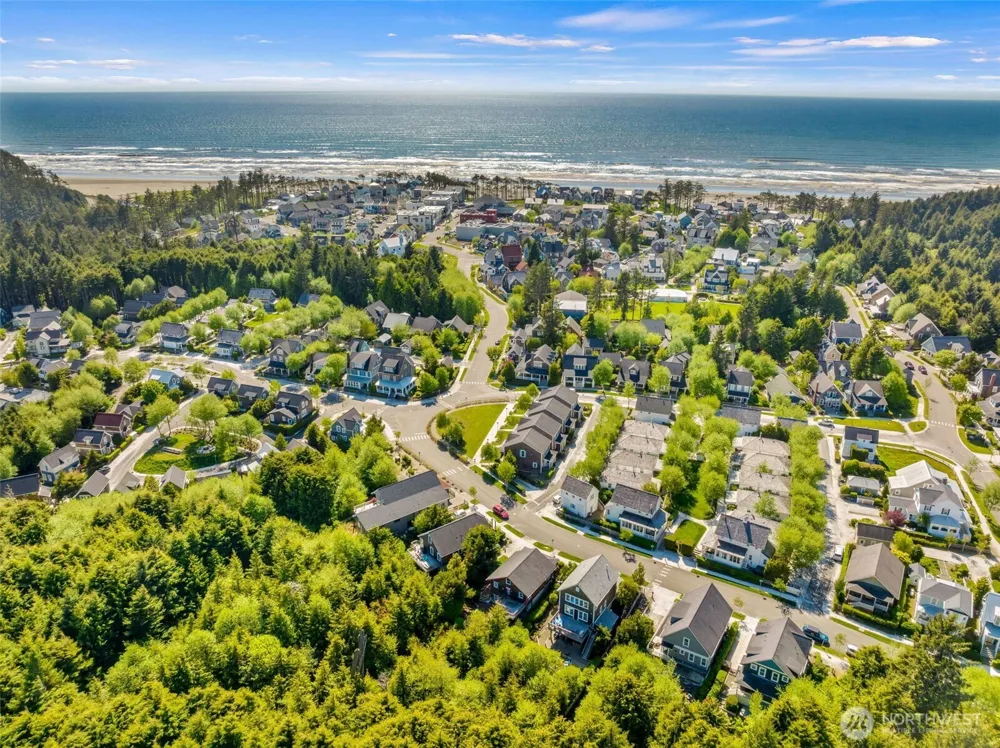 81 Compass Street Pacific Beach, WA 98571