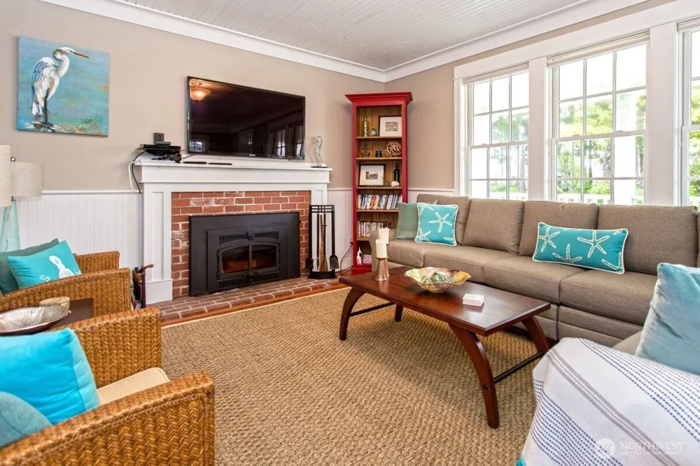 38 Trillium Lane Pacific Beach, WA 98571