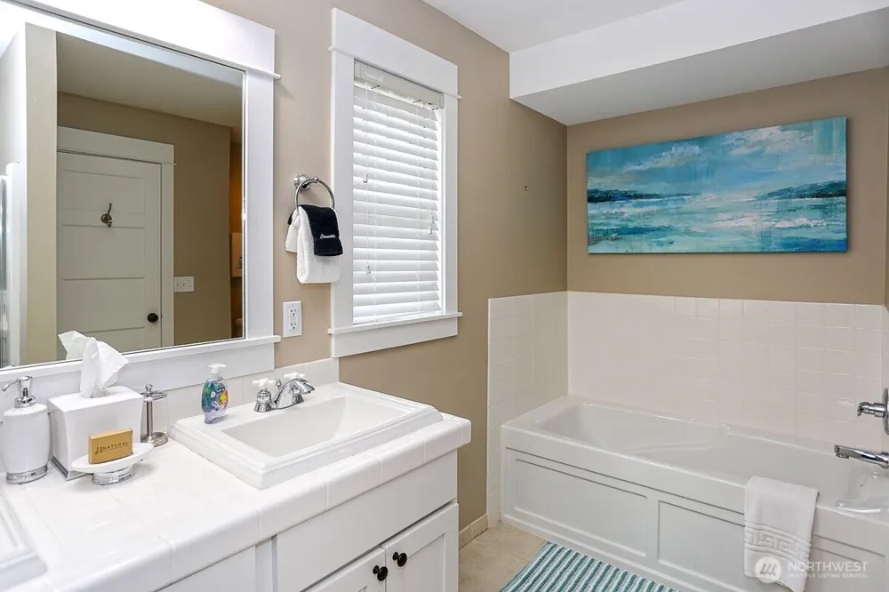 38 Trillium Lane Pacific Beach, WA 98571