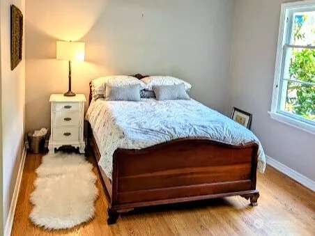 15828 25th Avenue SW Burien, WA 98166