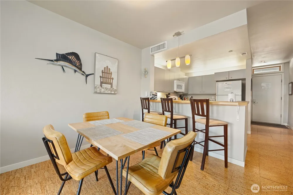 2220 W Woodin Avenue #106 Chelan, WA 98816