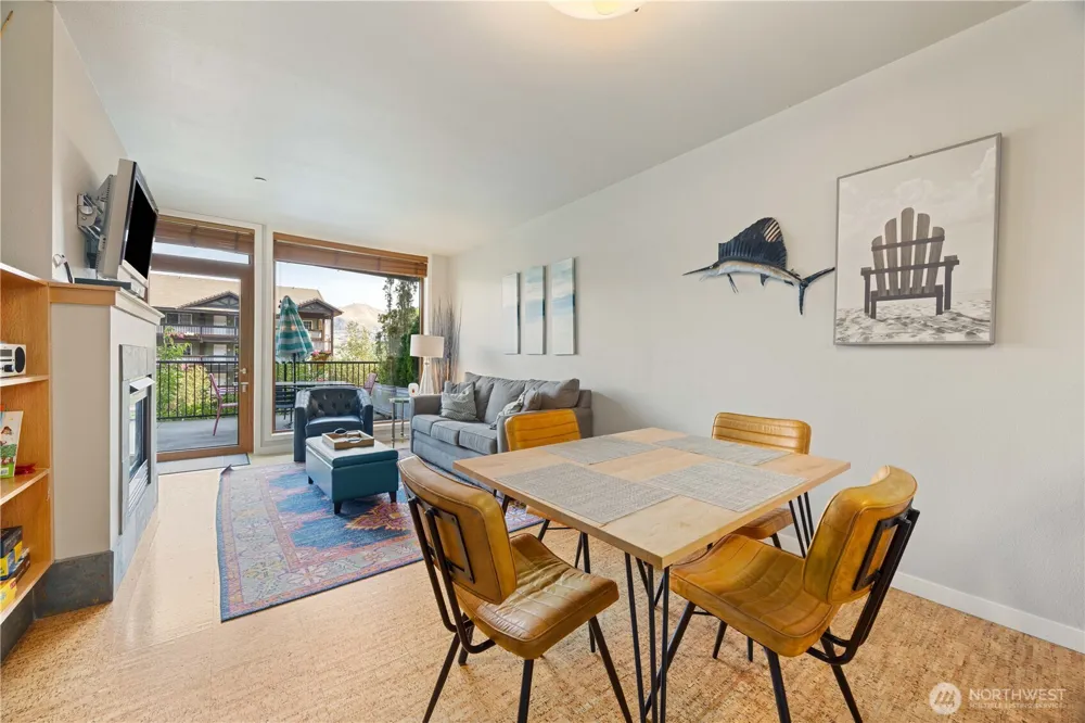 2220 W Woodin Avenue #106 Chelan, WA 98816