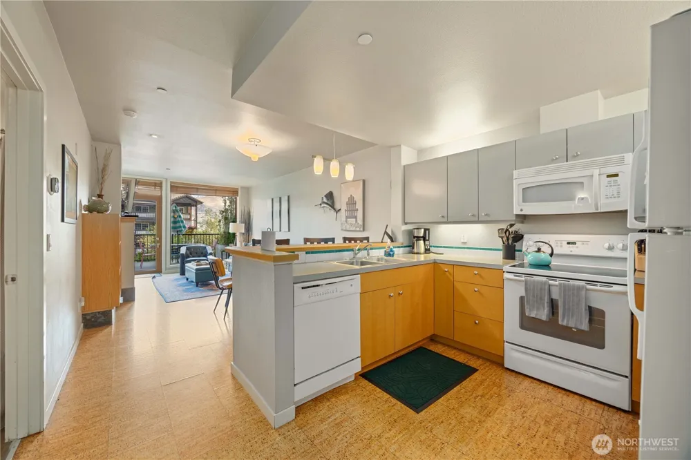 2220 W Woodin Avenue #106 Chelan, WA 98816