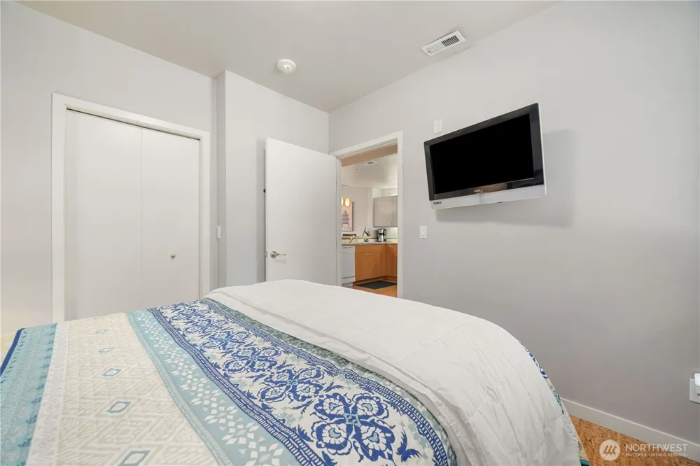 2220 W Woodin Avenue #106 Chelan, WA 98816