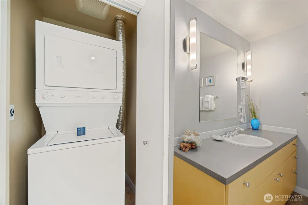 2220 W Woodin Avenue #106 Chelan, WA 98816
