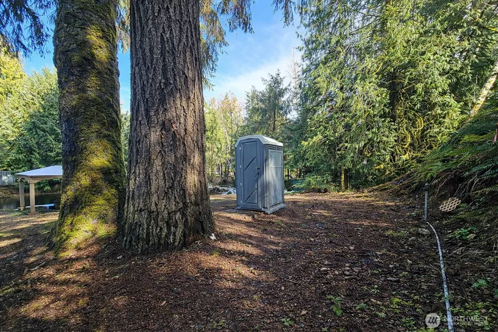 300 W Arrowhead Drive Elma, WA 98541