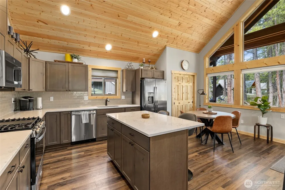 330 Rockberry Loop Ronald, WA 98940