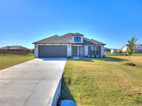 13512 60th EastPlace