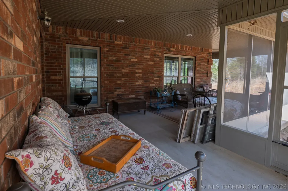 10287 Sandridge Road Stigler, OK 74462