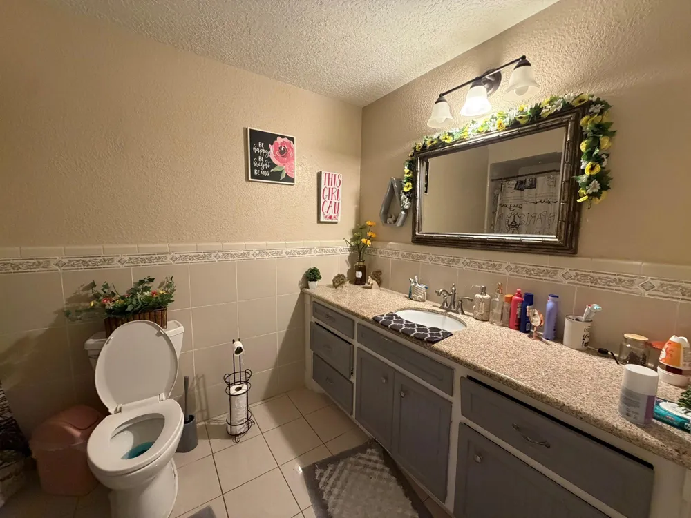 626 Saddle Rock Drive Houston, TX 77037