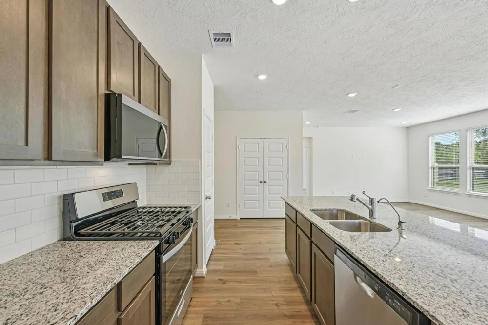 4801 Seven Oaks Lane Conroe, TX 77304