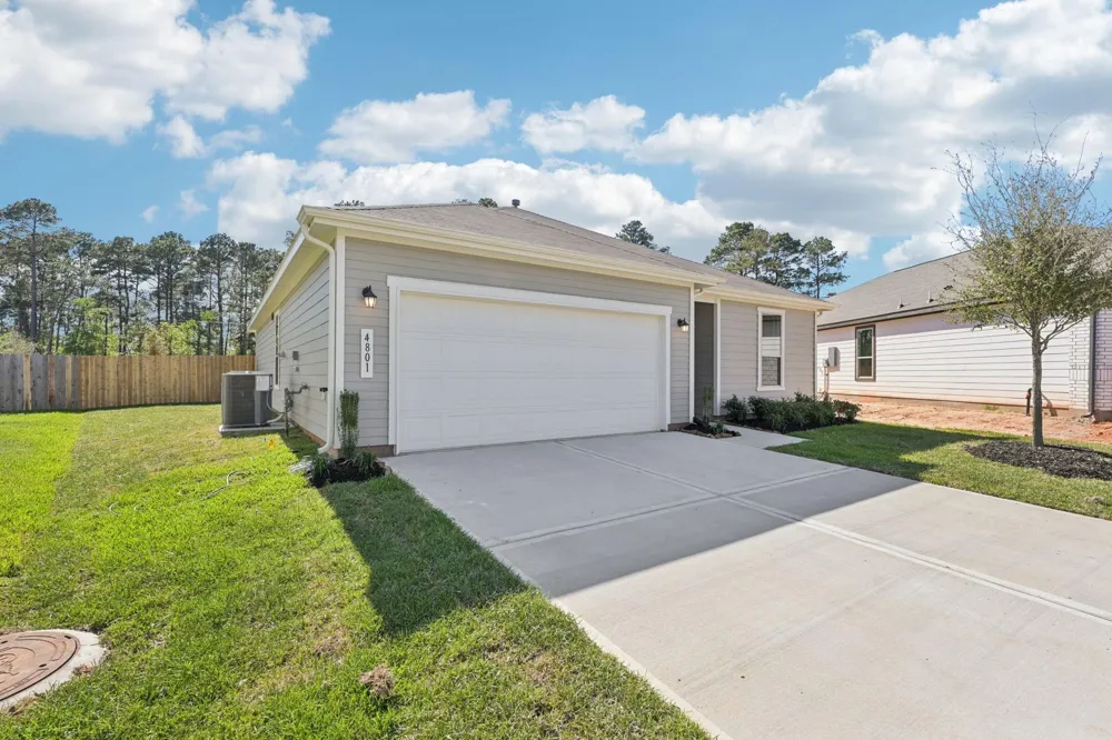 4801 Seven Oaks Lane Conroe, TX 77304