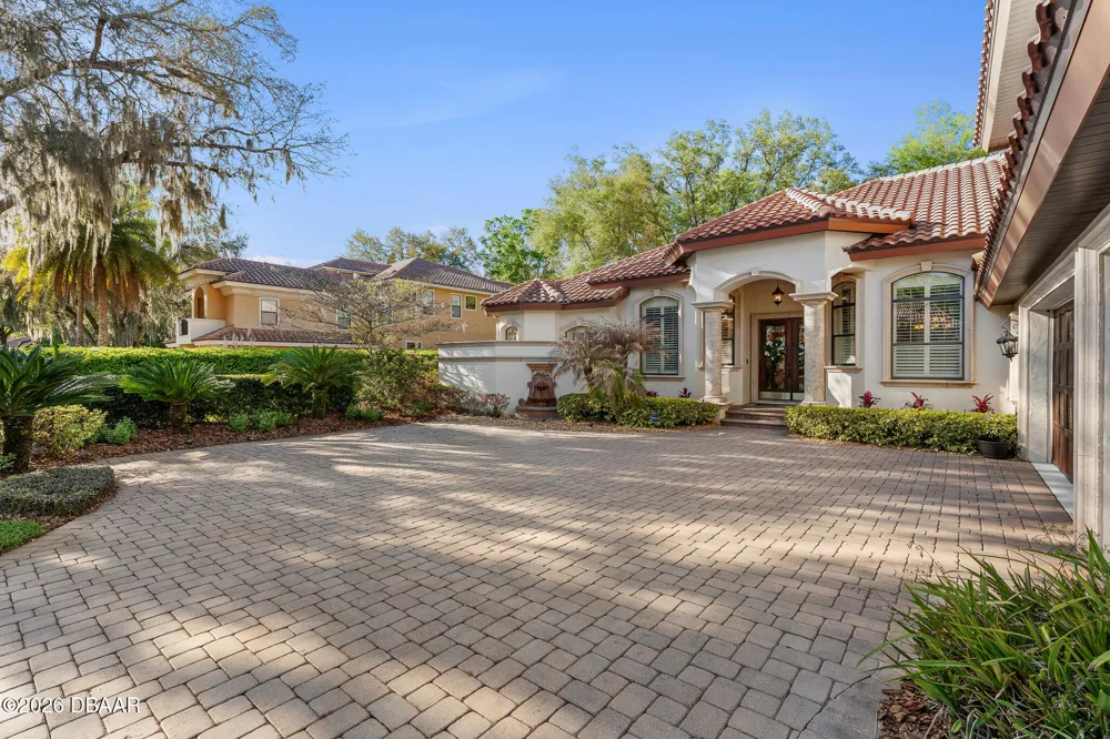7341 Bella Foresta Place Sanford, FL 32771
