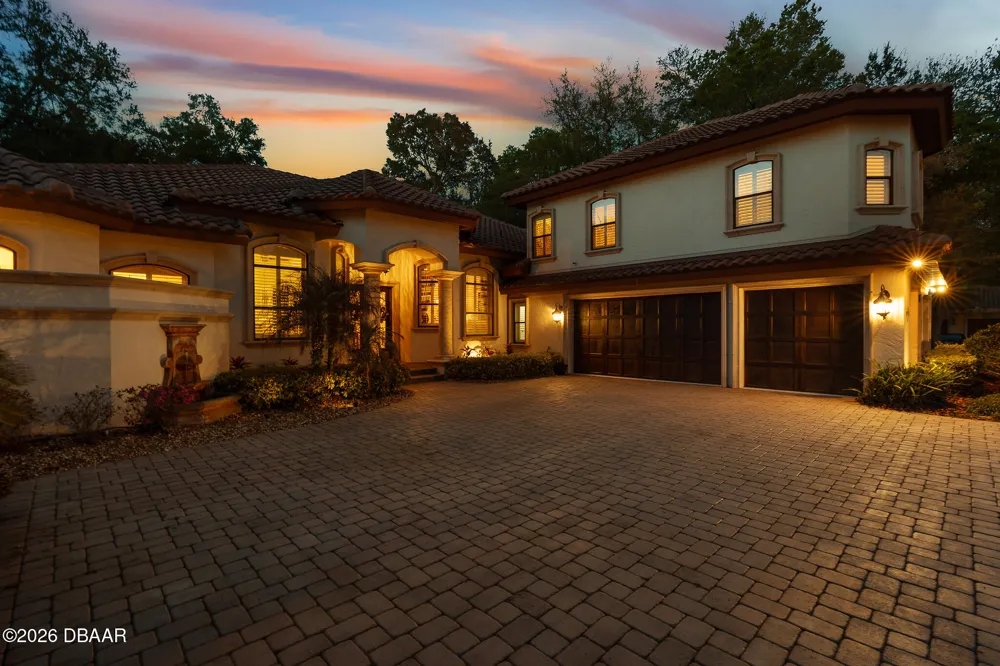7341 Bella Foresta Place Sanford, FL 32771