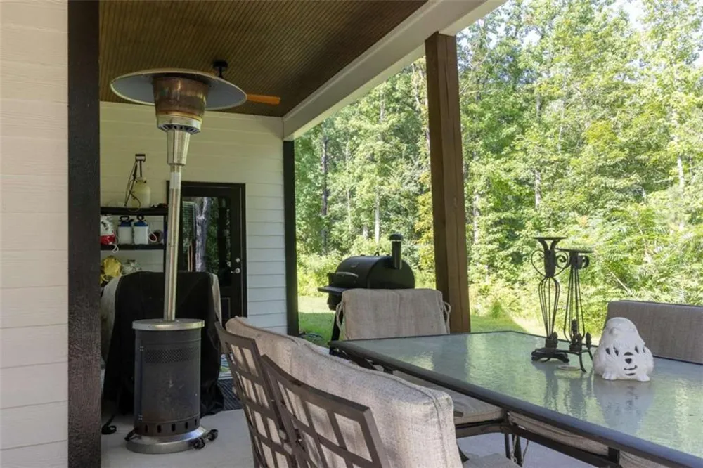 181 S Chattahoochee Drive S Hogansville, GA 30230