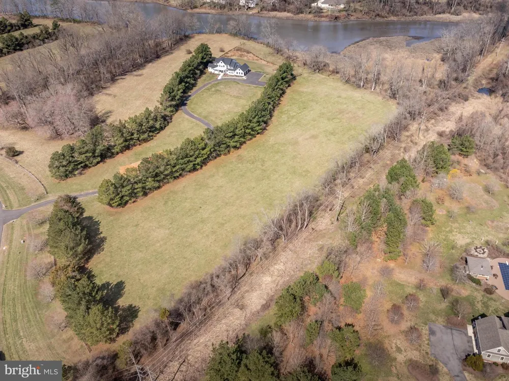 28850 JENNINGS ROAD Easton, MD 21601