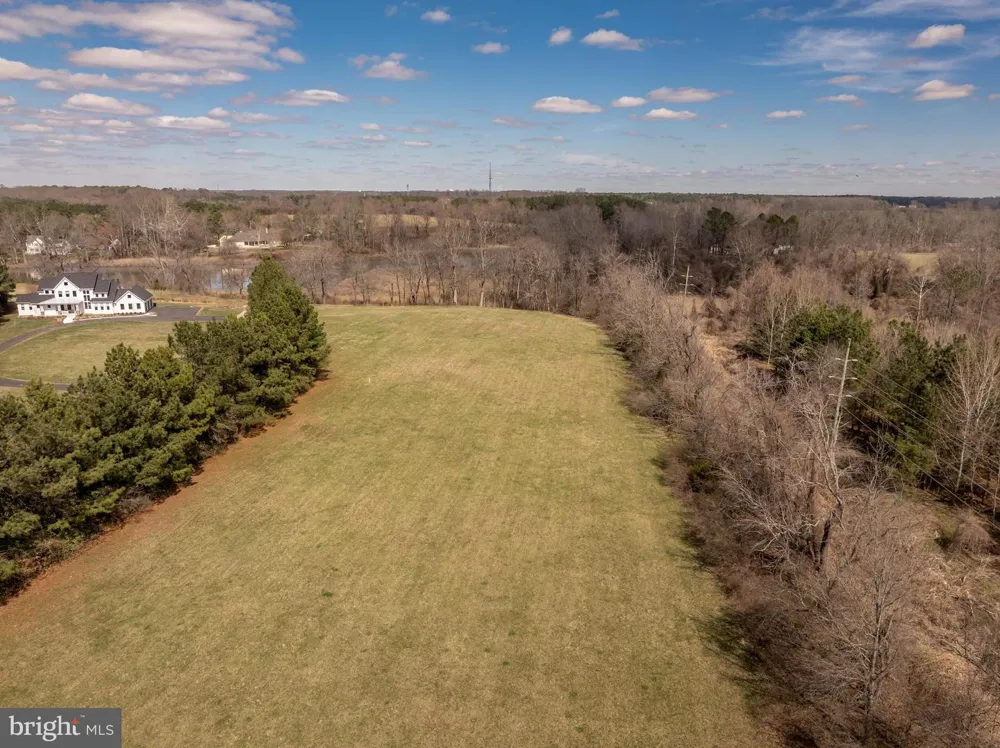 28850 JENNINGS ROAD Easton, MD 21601