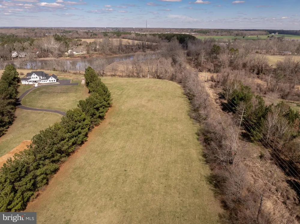 28850 JENNINGS ROAD Easton, MD 21601