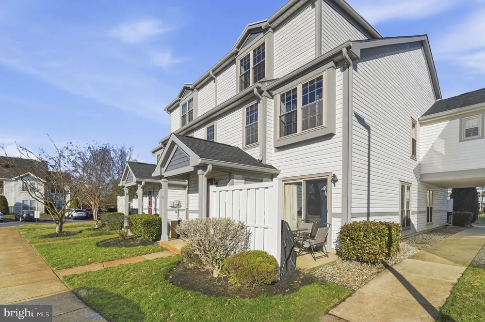 317 STEEPLECHASE CT Deptford, NJ 08096