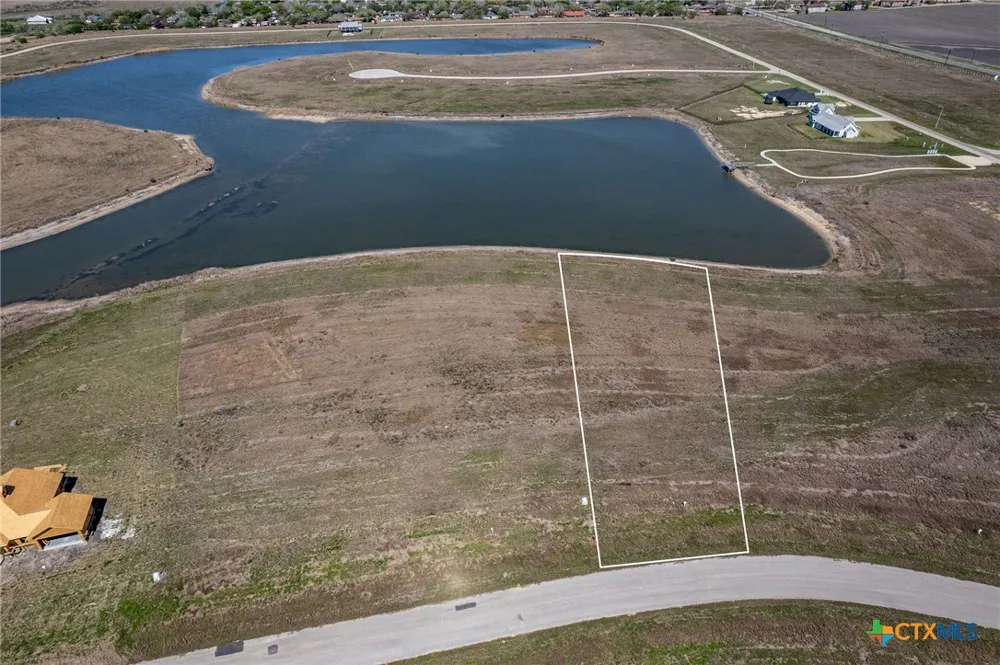 79 Channel Bass Lane Port Lavaca, TX 77979
