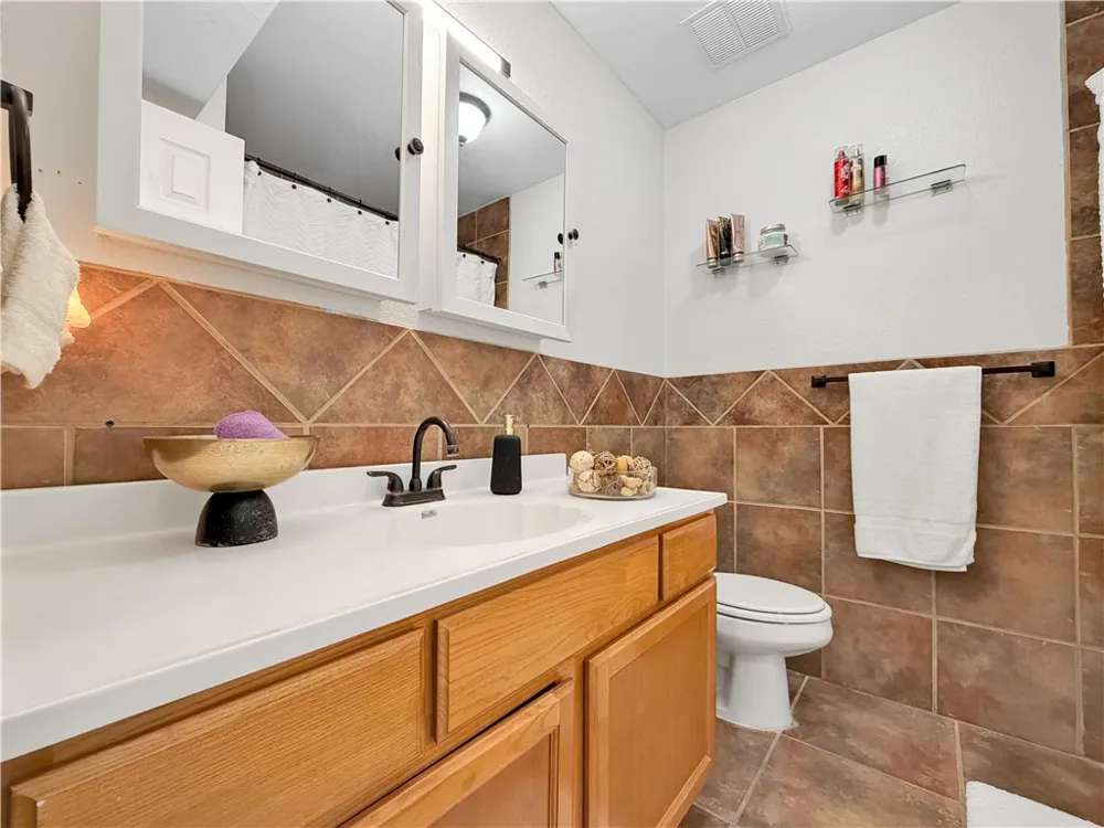 4141 Whiteley Drive #204 Corpus Christi, TX 78418