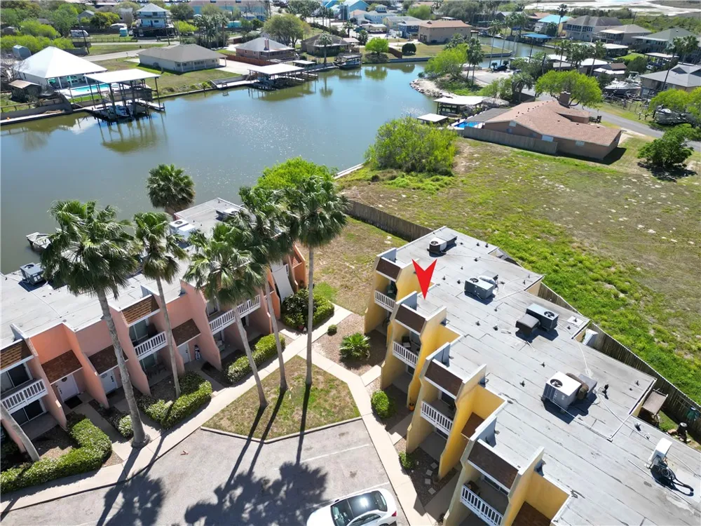 4141 Whiteley Drive #204 Corpus Christi, TX 78418