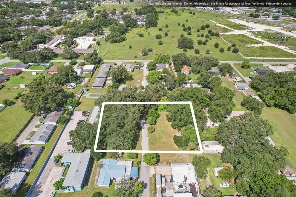 757 LAKE JESSIE DRIVE Winter Haven, FL 33881
