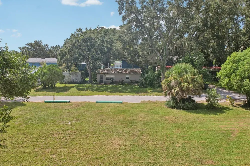 757 LAKE JESSIE DRIVE Winter Haven, FL 33881