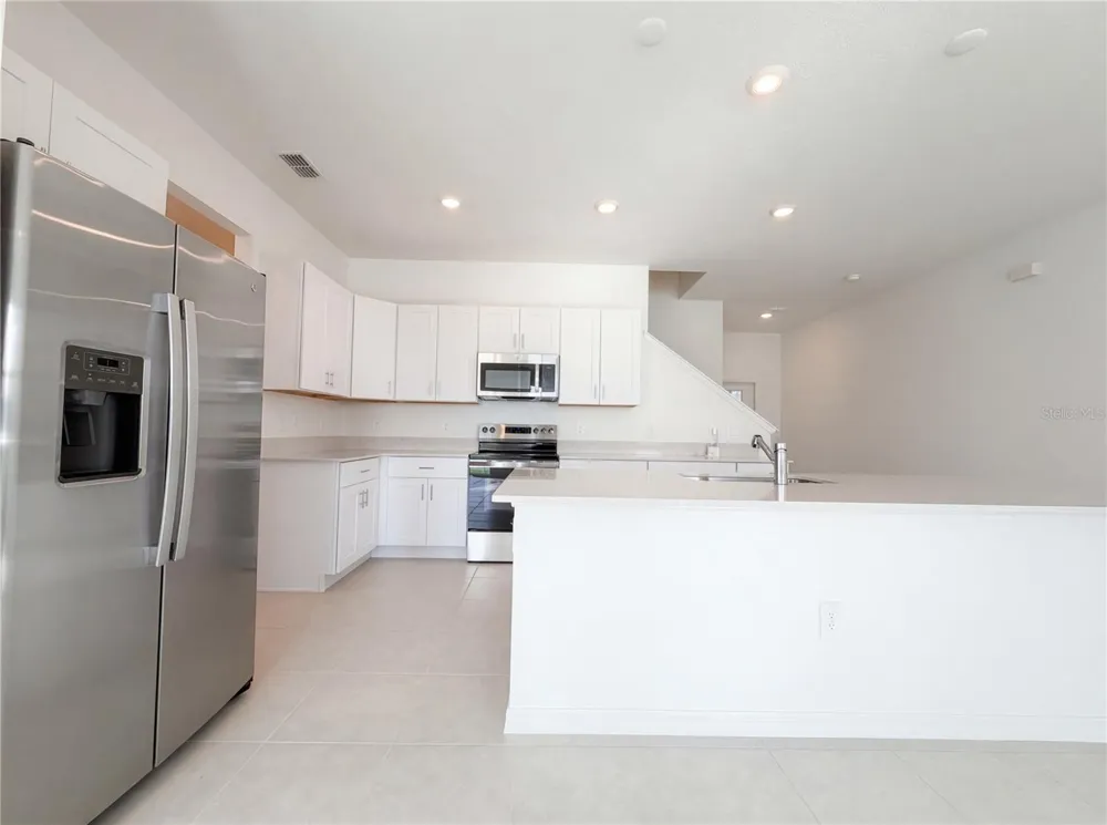 9443 GULF SHORE TERRACE Parrish, FL 34219