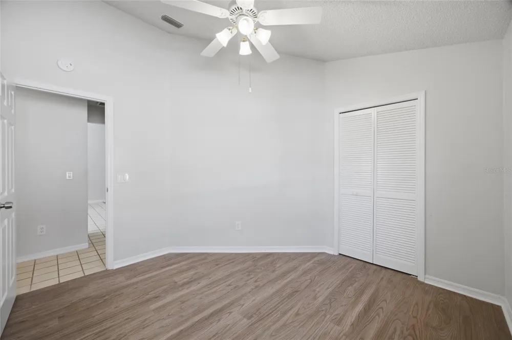 812 CRESTRIDGE DRIVE Tarpon Springs, FL 34688