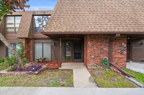 1836 CRYSTAL LAKE DRIVE #70