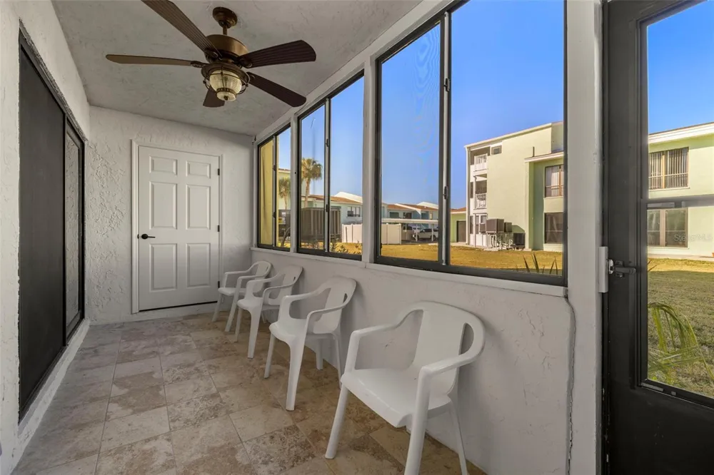 1 WINDRUSH BOULEVARD #19 Indian Rocks Beach, FL 33785
