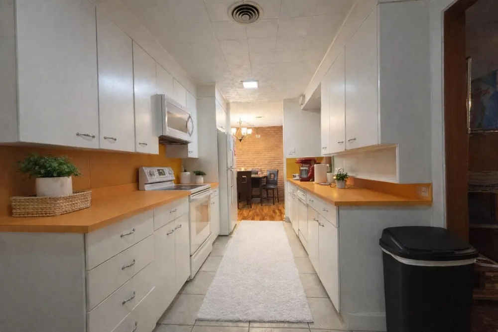 714 Frankie Wharton, TX 77488