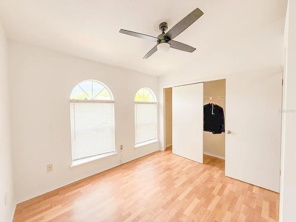 7522 HOLLOWELL DRIVE Tampa, FL 33615