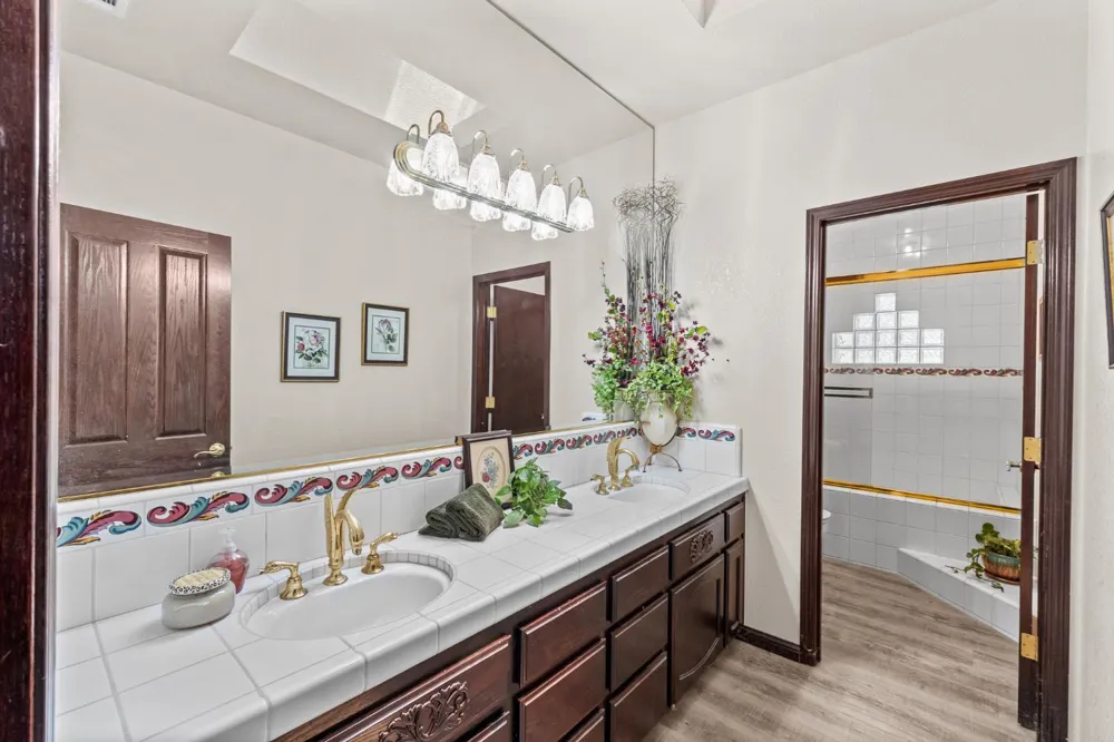32933 Success Valley Drive Porterville, CA 93257