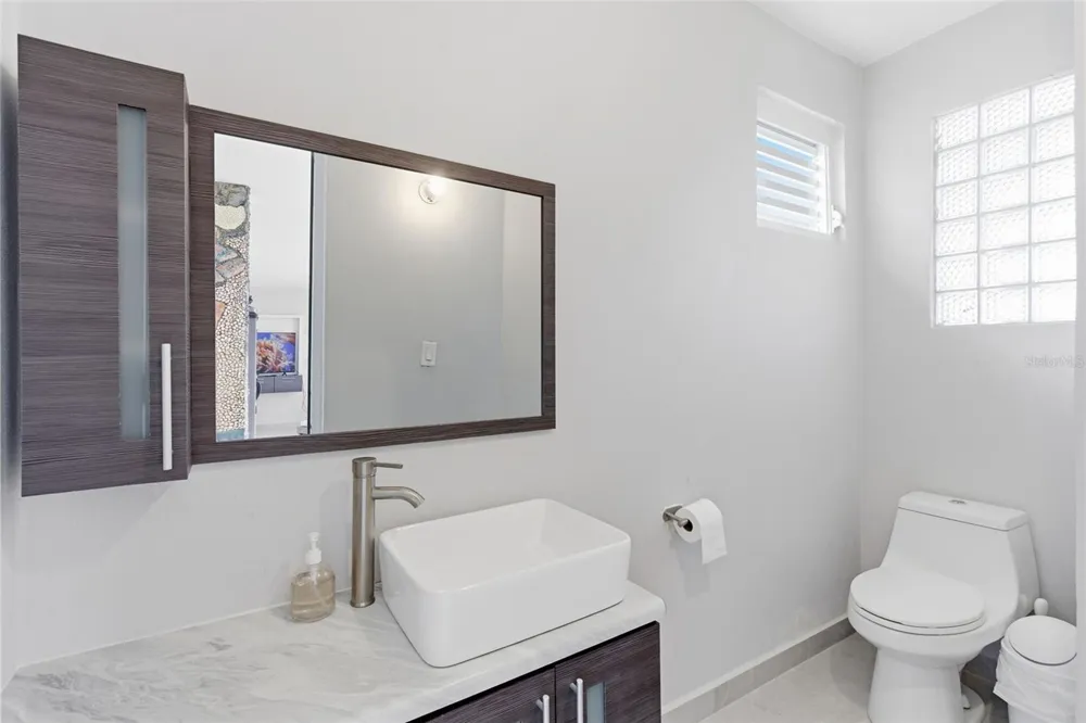 Carr. 690 LOTE #5 BO. CERRO GORDO Vega Alta, PR 00692