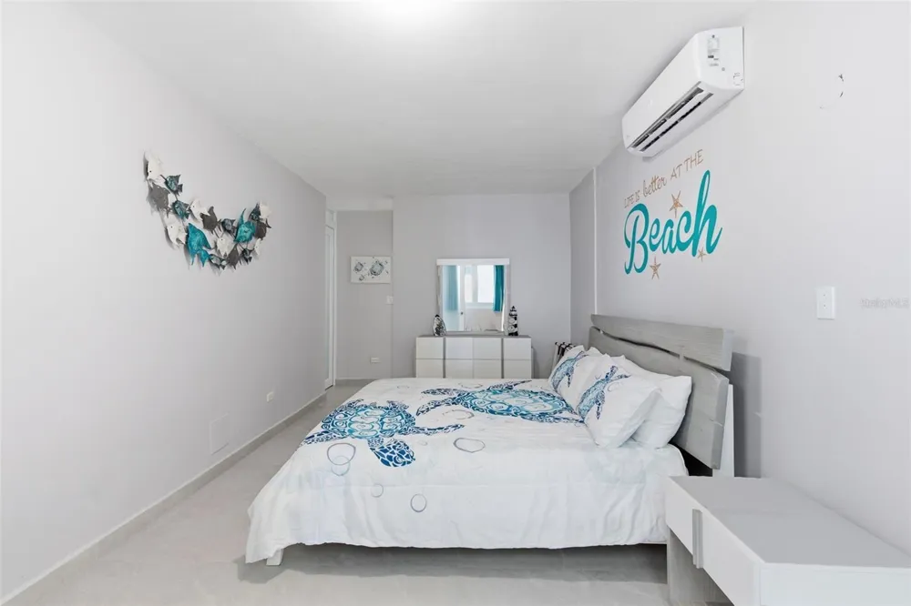 Carr. 690 LOTE #5 BO. CERRO GORDO Vega Alta, PR 00692