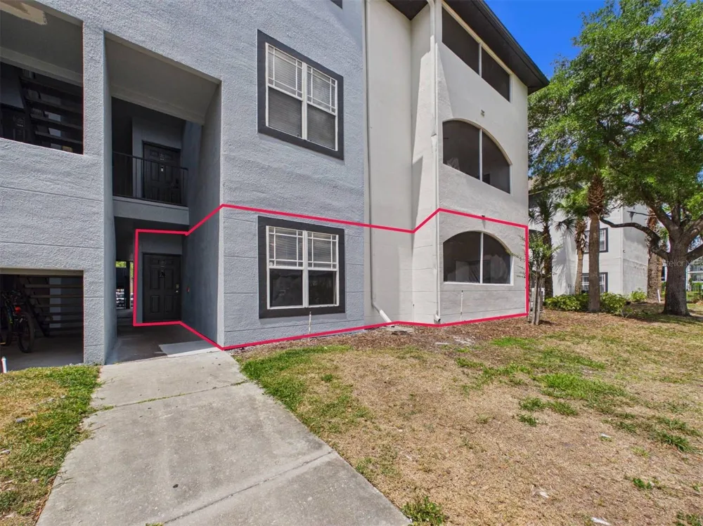 16305 ENCLAVE VILLAGE DRIVE #102 Tampa, FL 33647