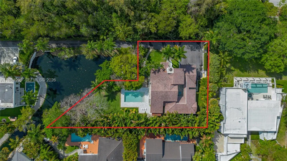 5981 SW 136th St Pinecrest, FL 33156