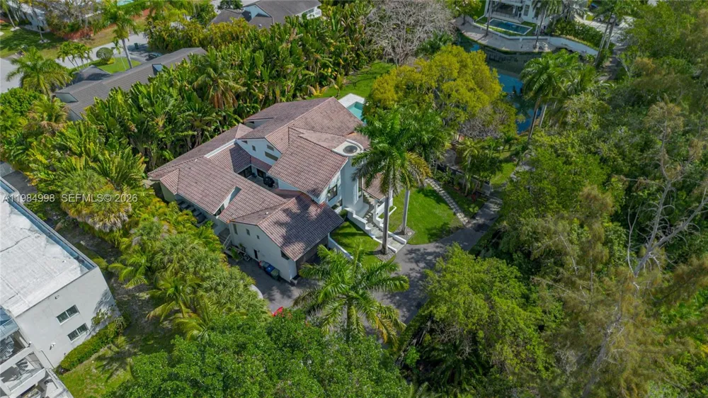 5981 SW 136th St Pinecrest, FL 33156